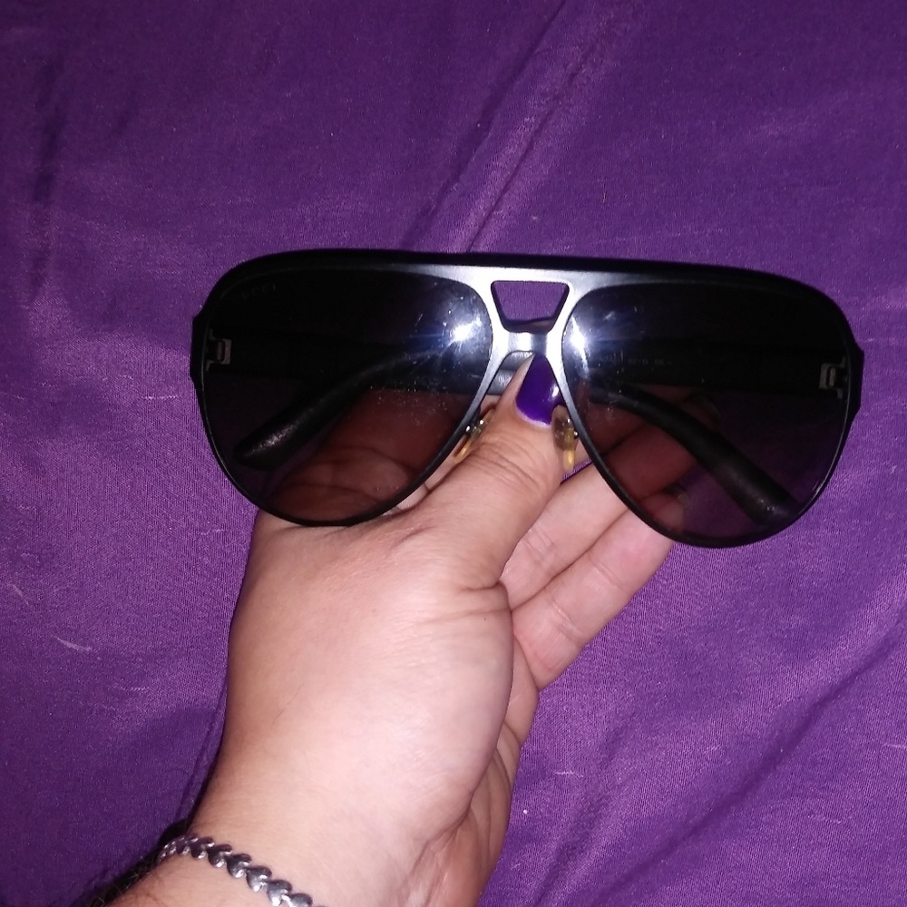 GUCCI SUNGLASS